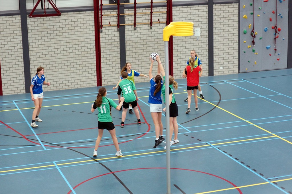 Korfbal B3  22 december-022.jpg